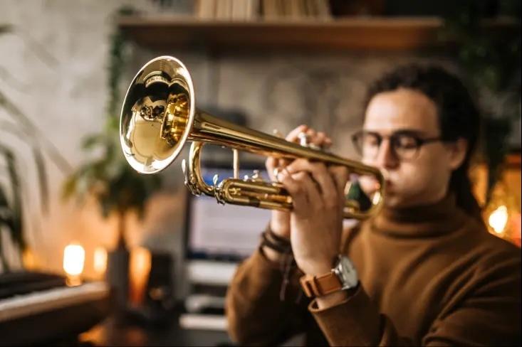 Best Resume Hobbies and Interests to Highlight Your Personality